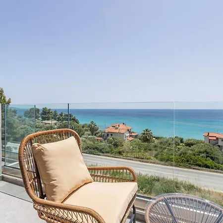 Holiday home Alexmare Seaview House Mola Kalyva