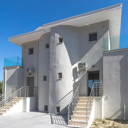 Alexmare Seaview House Holiday home Mola Kalyva