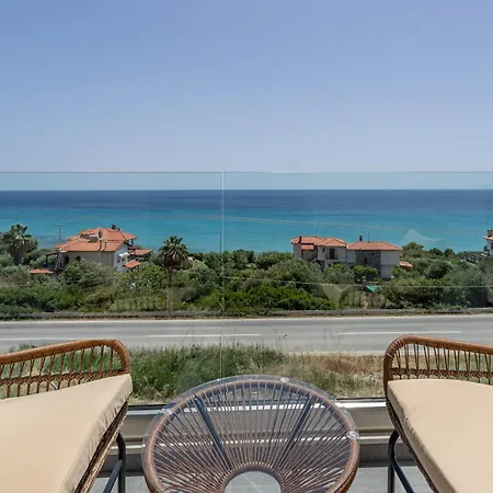 Alexmare Seaview House Tatil Evi